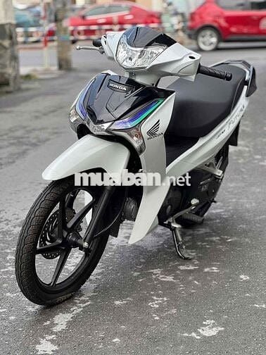 Future 2025 odo 82km ngay chủ kí giấy