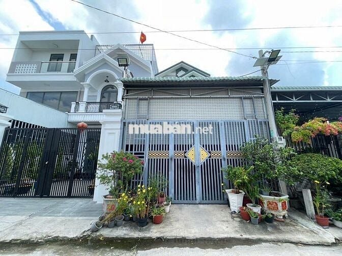 Bán Nhà Hoàn Công  Xã Tân Thông Hội Huyện Củ Chi. 5x22 Full thổ cư