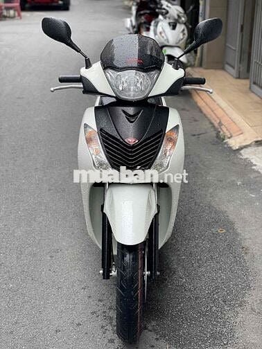 Sh 150i Màu trắng đen xe đẹp
