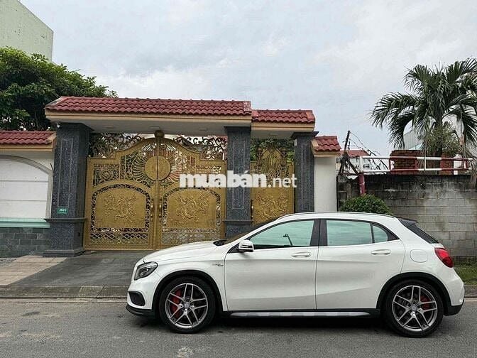 Cần bán gấp Mercedes benz GLA  45 AMG 4MATIC