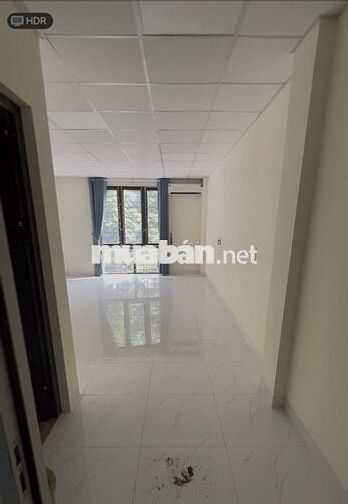 Cho thuê sàn văn phòng Kim Giang DT 35m2 có thang máy Giá 6tr5