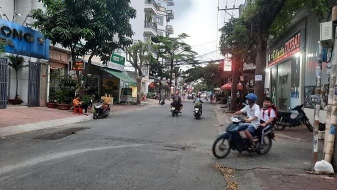 Cho thuê nhà MT Võ Thị Nhờ, P,TTĐ, Q.7 .Dt 5x23, 4 tầng.Giá 30tr/th