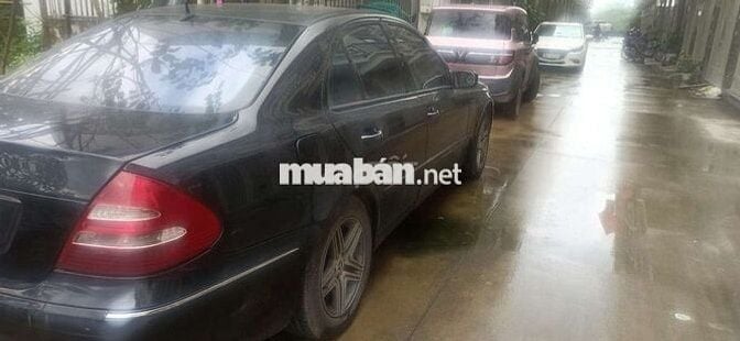 Bán xác Mercedes 2005 E240 W211