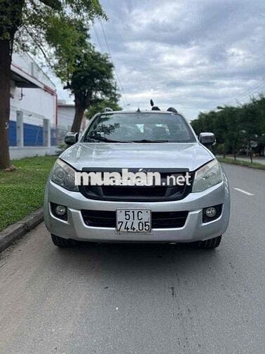 Isuzu Dmax 2016 LS 2.5 4x2 AT - 158000 km