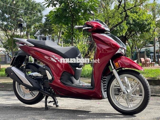 cần bán Honda sh350i, có nhận giao lưu xe.