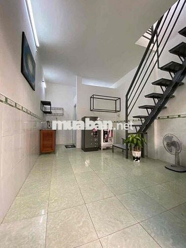 Dạng 1 TẦNG TRỆT 1 LẦU NGAY BẾN XE MIỀN ĐÔNG CŨ