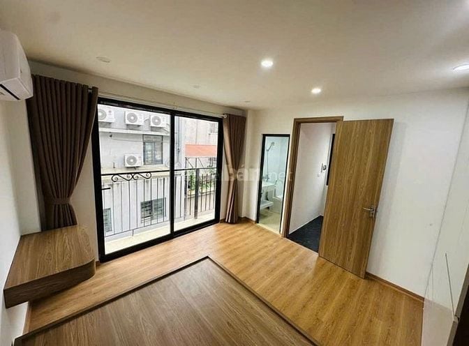 🚗 Nhà Võng Thị – oto đỗ tận cửa, ngõ thông ra Hồ Tây, 5 tầng 