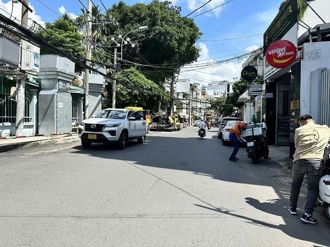 Nhà 5 Tầng 8x20(161m2) Mặt Tiền Nội Bộ Ung Văn Khiêm - Đại Học Hutech