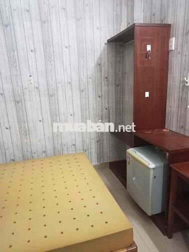 Phòng trọ dịch vụ 3tr1 gần nhà thi đấu Phú Thọ