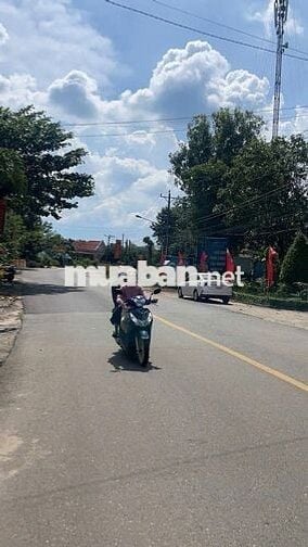 Đất mặt tiền đường huyện 32m sổ sẳn 500m2 thổ cư  giá 450tr