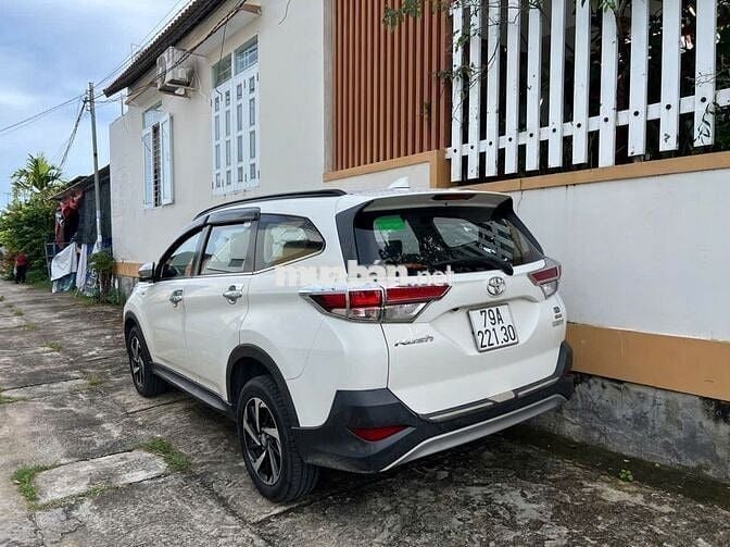 BÁN XE TOYOTA RUSH 2018