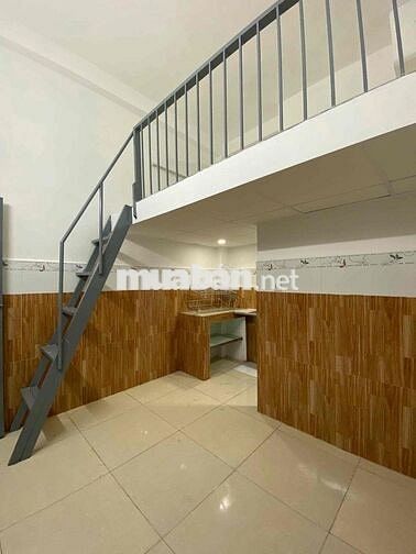 DUPLEX GÁC CAO 1m8 - PHÒNG THOÁNG SỐ LƯỢNG CÓ HẠN Ở LÊ VĂN LƯƠNG