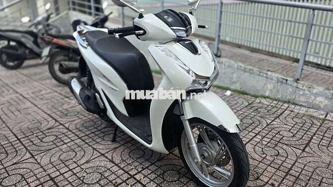 CẦN BÁN XE SH 150I CBS ĐỜI 2021 MỚI 95%