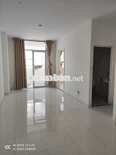 Bán căn 2PN 2WC Block B,CH Lotus Sen Hồng,sổ sẵn hổ trợ vay 1,1 tỷ