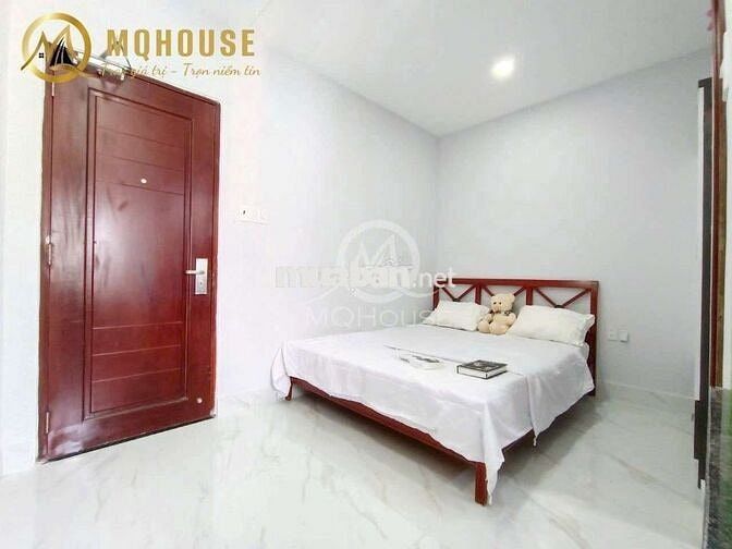 Căn hộ Quận 11 full nt, thang máy, cửa ra vào vân tay