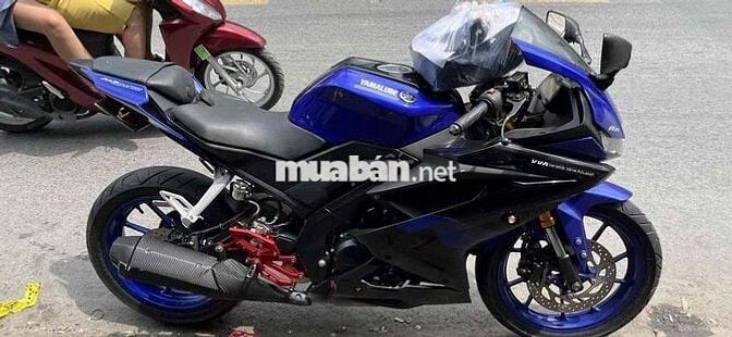 Moto Yamaha R15v3-2018 xanh đen 19km