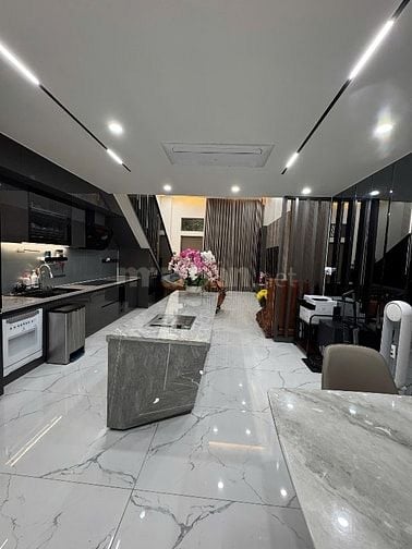 Bán nhà phố cao cấp the standard- full nội thất - 4 phòng ngủ, 3 chchủ