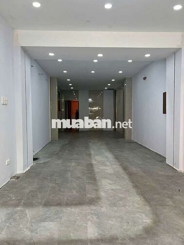 Cho Thuê Nhà 4PN 4x24m Mặt Tiền Kinh Doanh Lý Phục Man Quận7