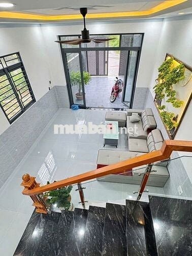 BÁN NHÀ LẦU MẶT TIỀN KINH DAONH KP6 TRẢNG DÀI 140M2 GIÁ 3 TỶ 490