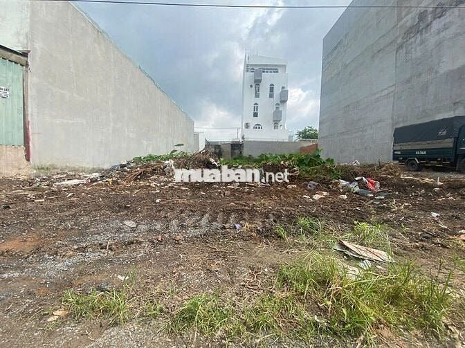 Đất Nhị Bình Hóc Môn Giá rẻ 1,55 tỷ 250m2.Đường oto,Sổ riêng