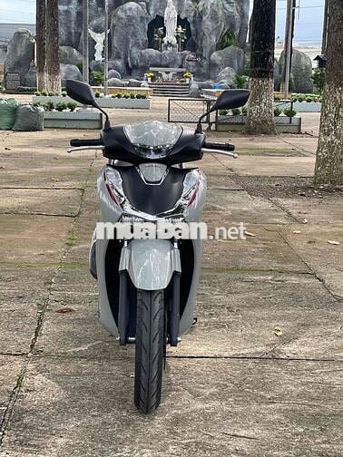SH160abs-2024 xám siêu lướt