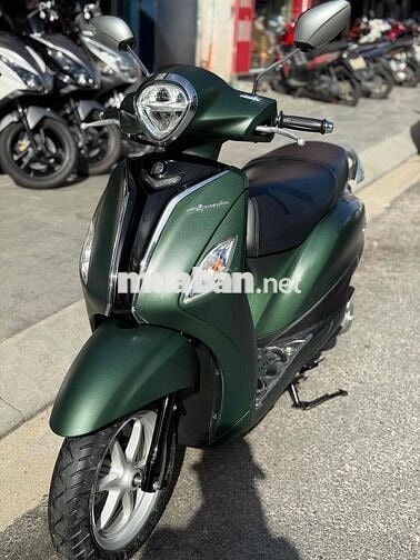 Grande 2022 đèn led rin nguyên bản biển 43