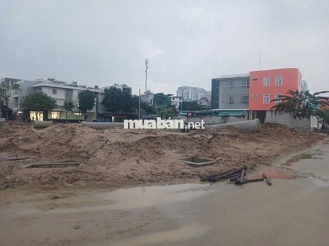 Suất TĐC ĐẸP NHẤT Nguyễn Hữu Cảnh – Đường 13m, Hàng Hiếm