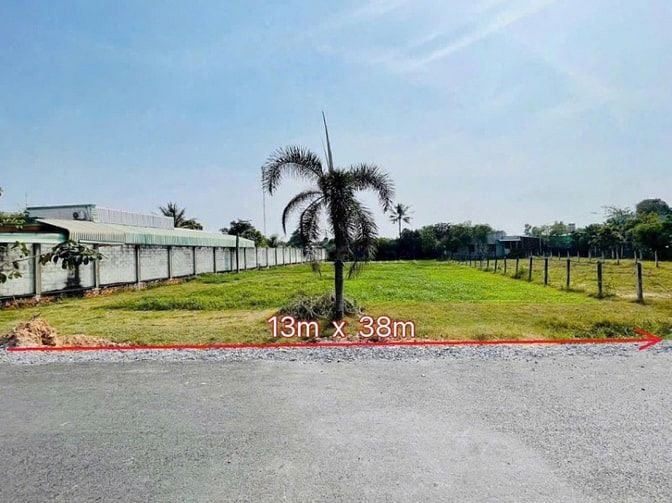 Đất xây nhà vườn thổ cư 500m2, SHR, Phước Hiệp, QL22 vào 300m, 520tr