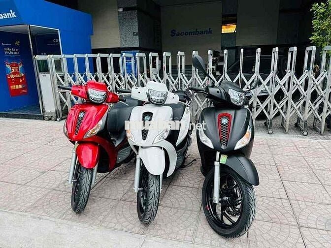Piaggio Medley 2023 chính chủ biển số thành phố