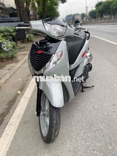 Honda sh 150 nhập êm đẹp như hình