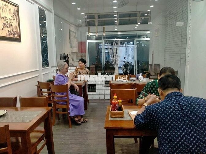 Sang nhà hàng chay 2 tầng, hẻm xe hơi 5m, khu VIP