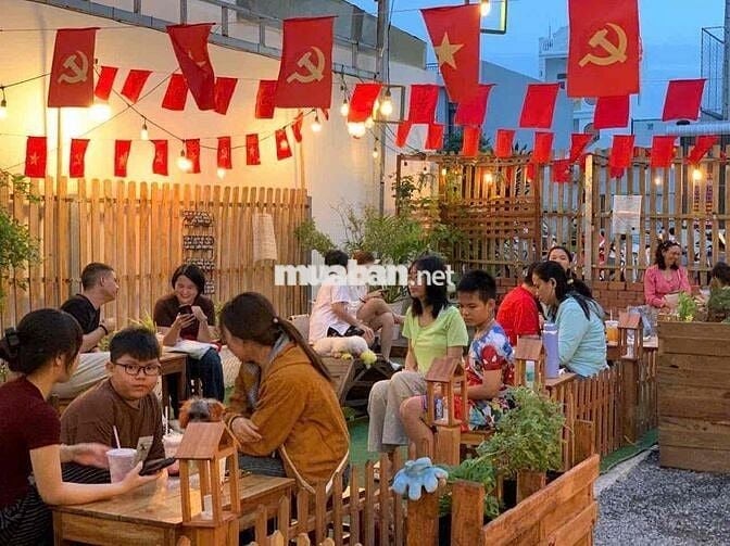 Sang quán Cafe thư cưng hot tại Cần Thơ