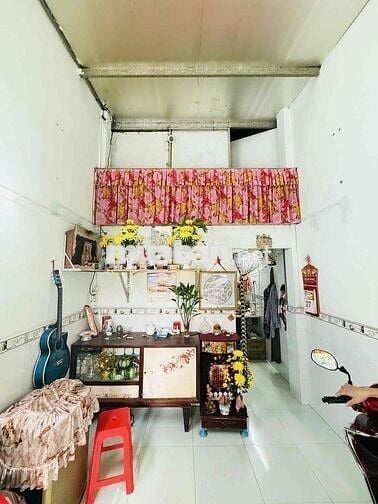 TÂY THẠNH - 31M2 ( 3,1 X 11) - Sổ Hồng chính chủ - Vuông Vức - Chỉ 3,2