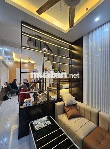 PHÂN LÔ – NỞ HẬU – 2 MẶT THOÁNG – LÕI BA ĐÌNH