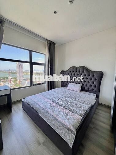 Chỉ xách vali vào ở - Monarchy 2PN full nội thất, view thoáng, giá tốt