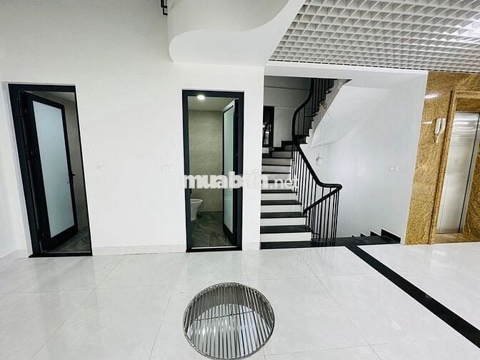 Phạm Hùng chính chủ cho thuê VP 100m2 mới tinh, giá rẻ để giữ nhà 15tr