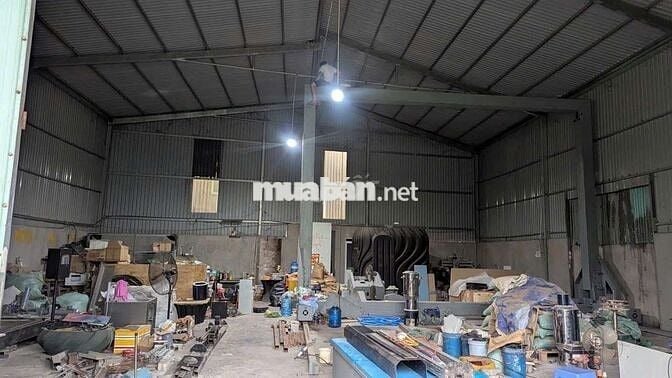 Cho thuê xường gần ngã tư phan đình giót