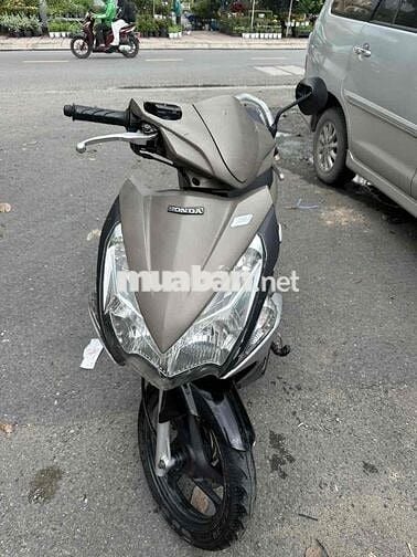 BÁN XE MÁY AIR BLADE  ĐỜI 2011 – GIÁ 8.500.000Đ