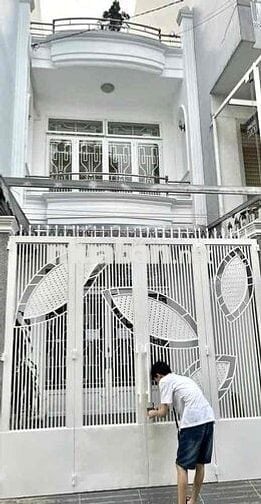 KHANG CHO THUÊ NHÀ MT HẺM Ô TÔ, Ở VÀ KD • NGAY GÒ DẦU TÂN PHÚ CHỈ 16TR