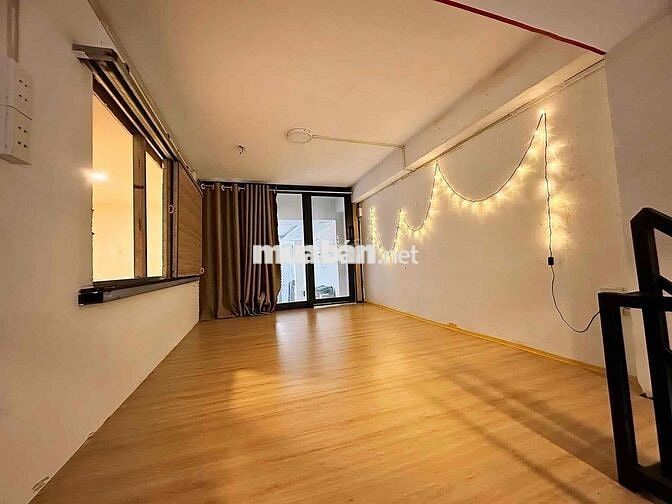 Cho thuê phòng trọ có gác Nguyễn Trãi Q1