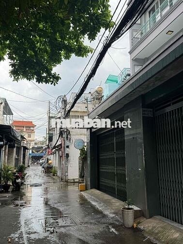 BÁN NHÀ 4 TẦNG. GẦN NGÃ 5 GV. LÔ GÓC 61M2 HXH 1 TRỤC. SHR CHỈ 130TR/M