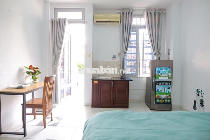 CĂN HỘ GẦN ĐẠI HỌC Y DƯỢC CÓ BAN CÔNG 35M2 - QUẬN 5