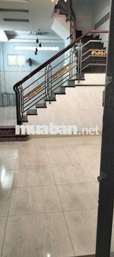 Cho thuê nhà 1 trệt 3 lầu pk pb 4pn 3wc sân thượng trước sau