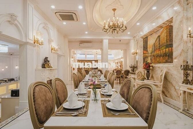 Chính chủ bán nhà mặt phố Nguyễn Văn Cừ dòng tiền tốt sinh lời cao