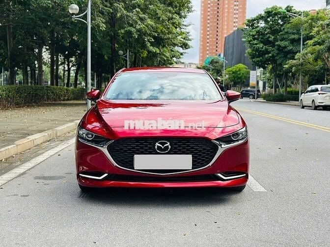 Mazda 3 2022 1.5L Luxury - 40000 km