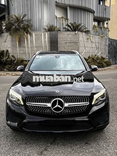 Mercedes Benz GLC200 2018 Black Edition