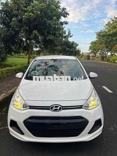huyndai i10 2016 base sedan MT