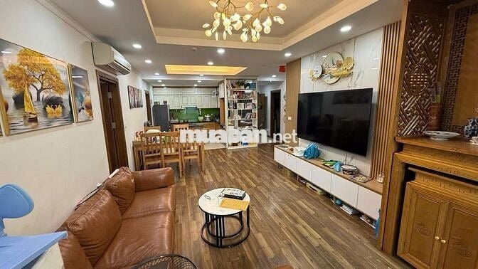 Bán gấp CH R4 Goldmark City 136 Hồ Tùng Mậu, 111m2,3N,2WC, giá 10.2 tỷ