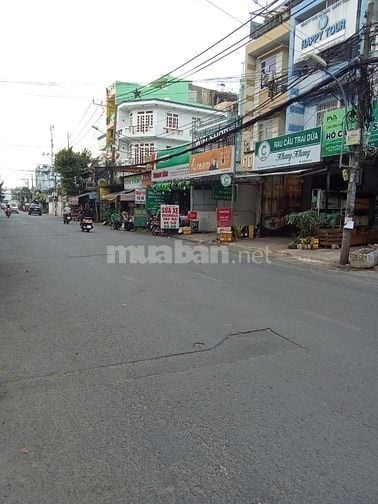 Cần bán nhà MT 31 Nguyễn Phúc Chu. DT250m². Giá 32,5 tỷ 