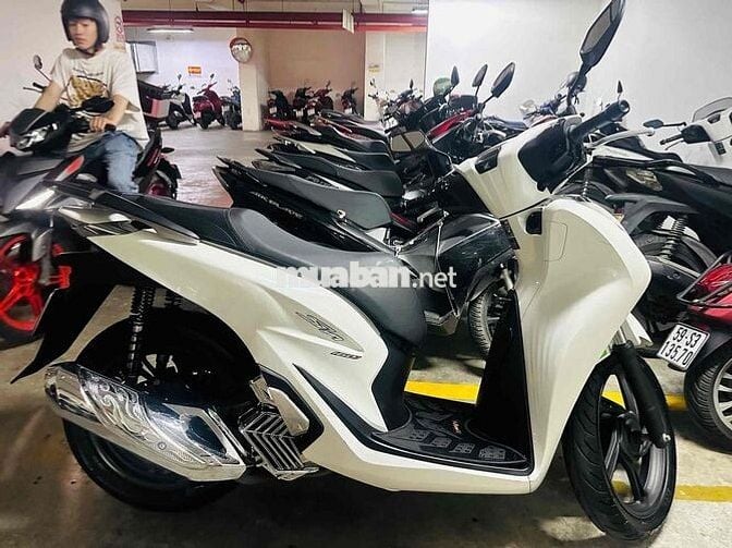 SH 125i chính hãng như mới , nữ đi kỹ